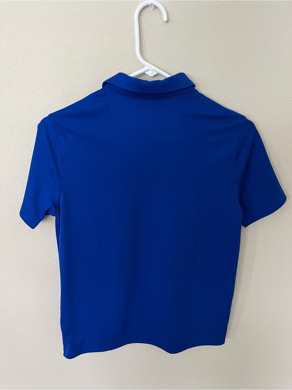 Under Armour Boys Blue Tech Performance Polo Shirt Youth Large YLG Golf - Picture 4 of 4